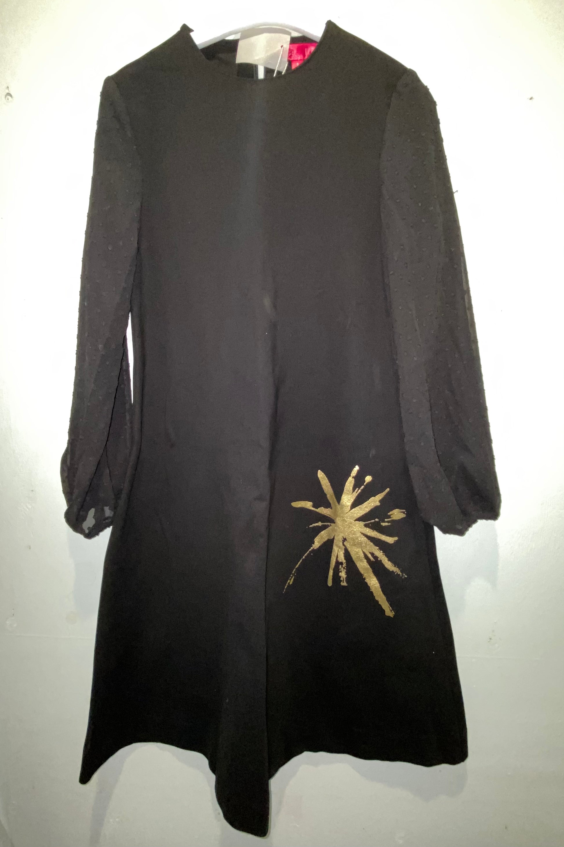 black gold long sleeve dress Black/Gold Dress With Sleeve Detail – Fallon's