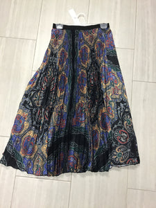 Black With Colorful Paisley Print Pleated Skirt