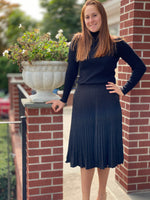 Load image into Gallery viewer, Black Metallic Pleated Skirt
