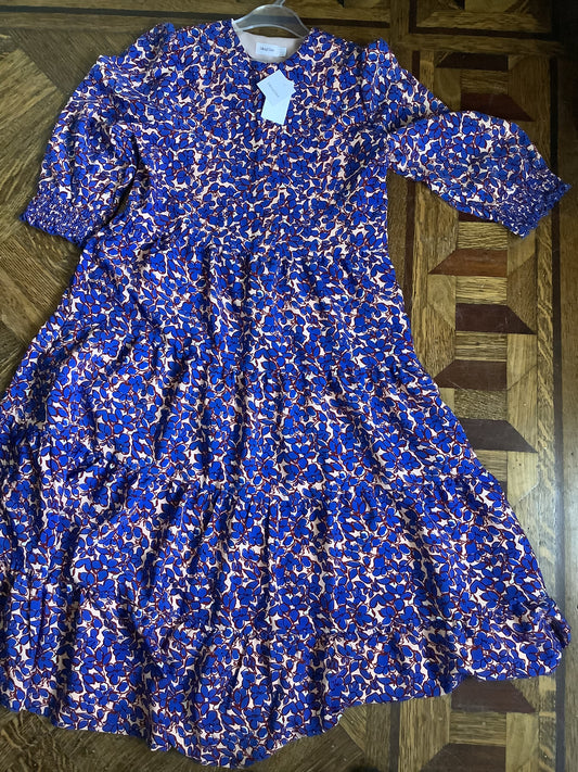 BLUE FORAL PRINT TIERED DRESS