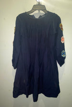 Load image into Gallery viewer, Navy Dress with Flower Detail on sleeves
