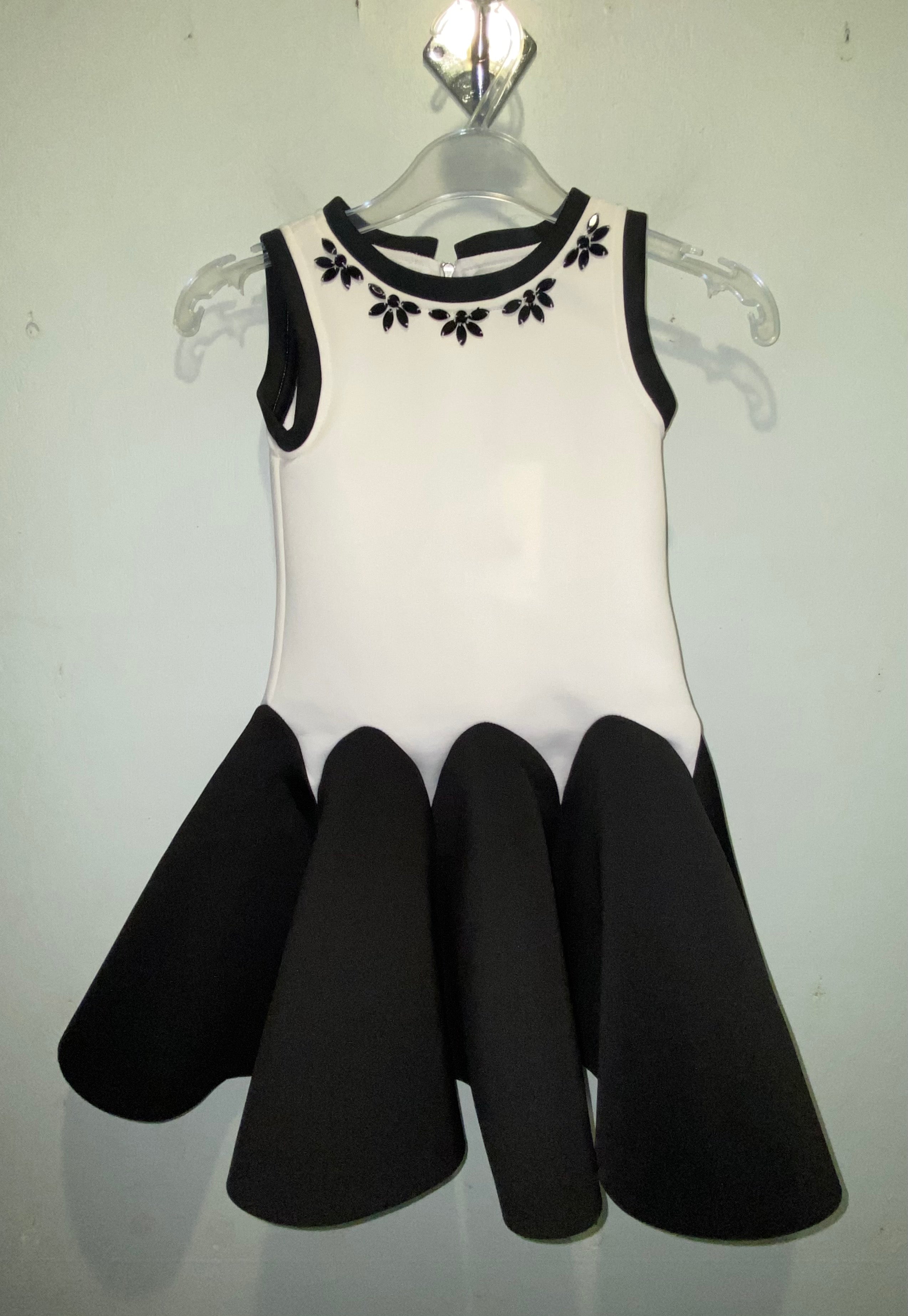 Black/White Dress